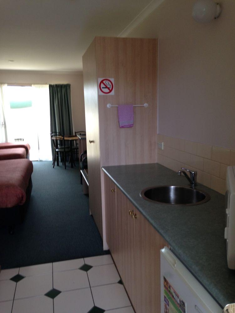 Rose Garden Motel Geelong Bagian luar foto
