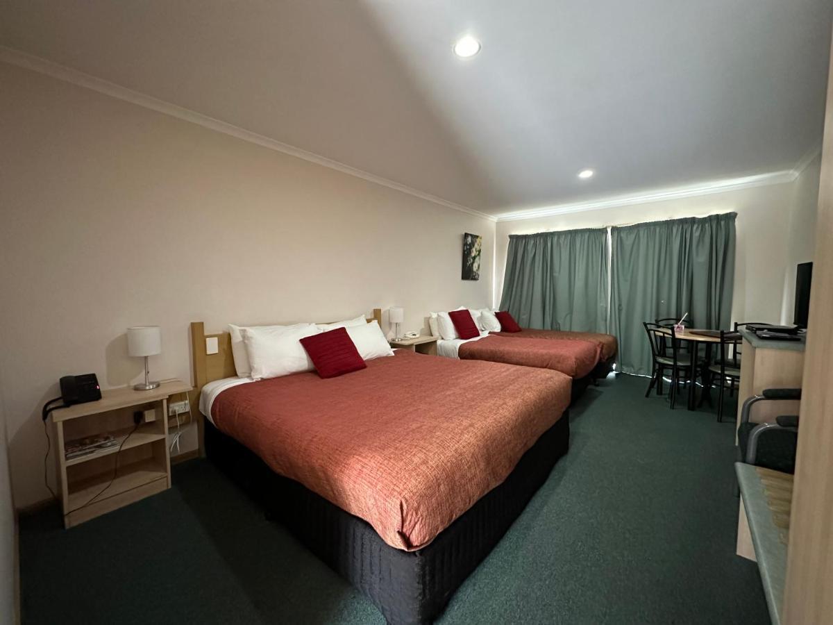 Rose Garden Motel Geelong Bagian luar foto