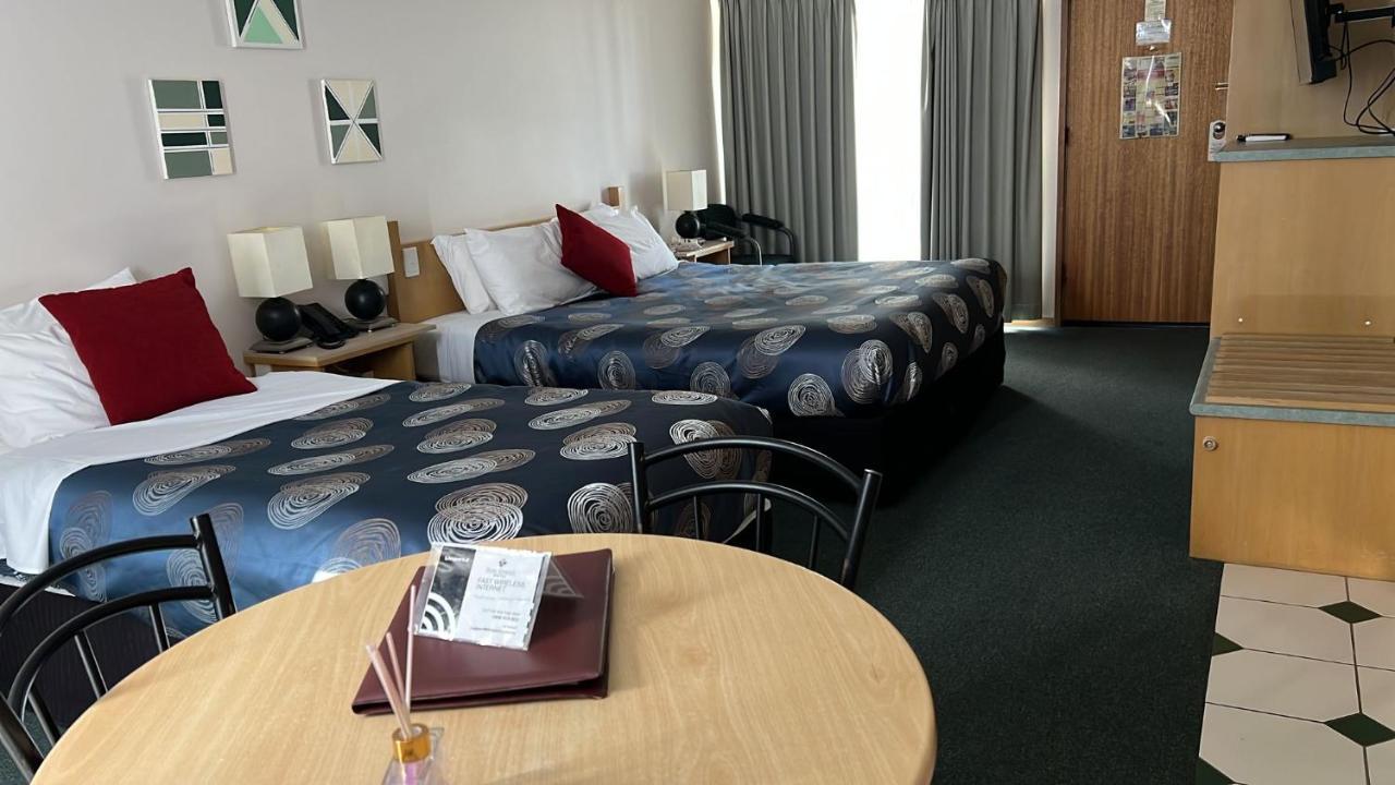 Rose Garden Motel Geelong Bagian luar foto