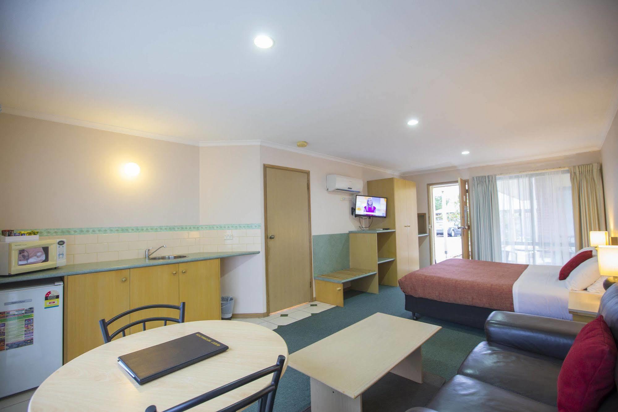 Rose Garden Motel Geelong Bagian luar foto